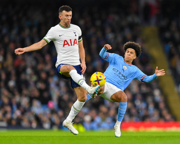 以其大胆的 以其大胆的