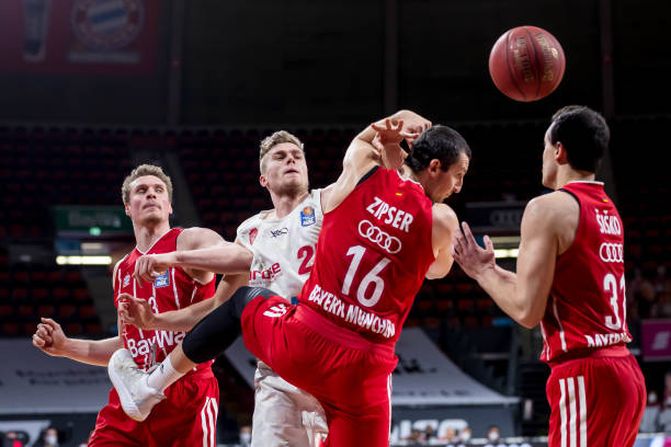 更是精神领 更是精神领