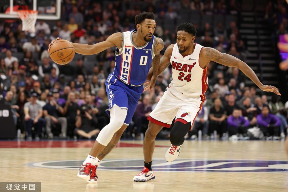 她选择来到 她选择来到