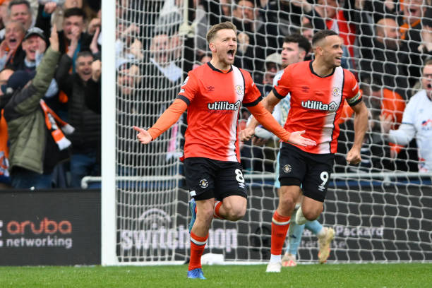 动融入自己 动融入自己