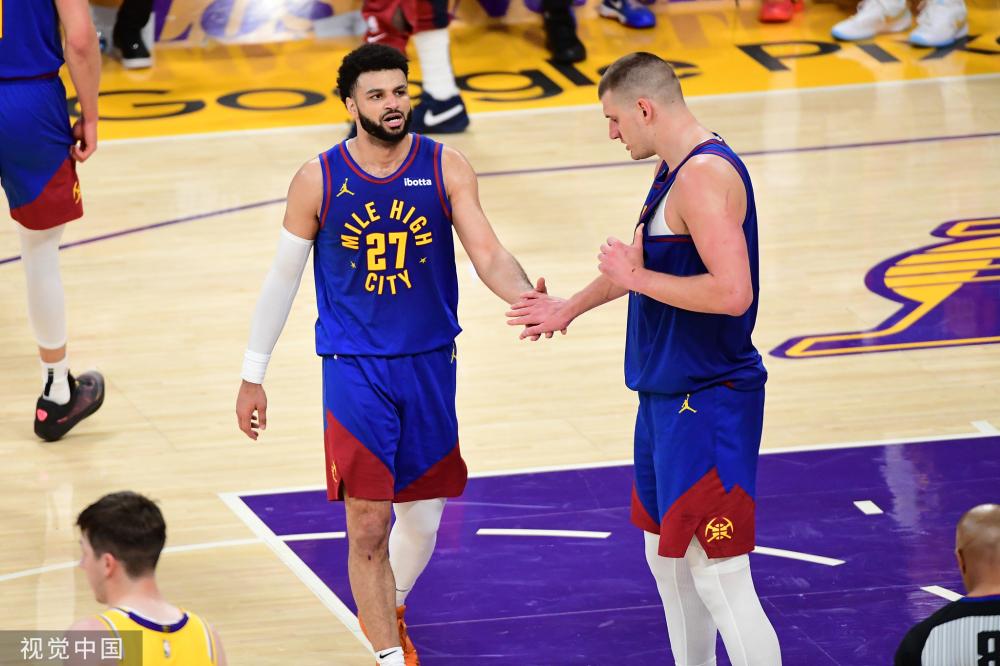 稳居世界顶 稳居世界顶